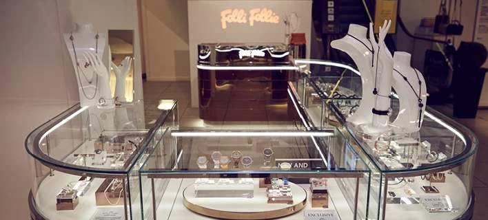 Πόλεμος Κινέζων με το αμερικανικό fund για το μέλλον της Folli Follie